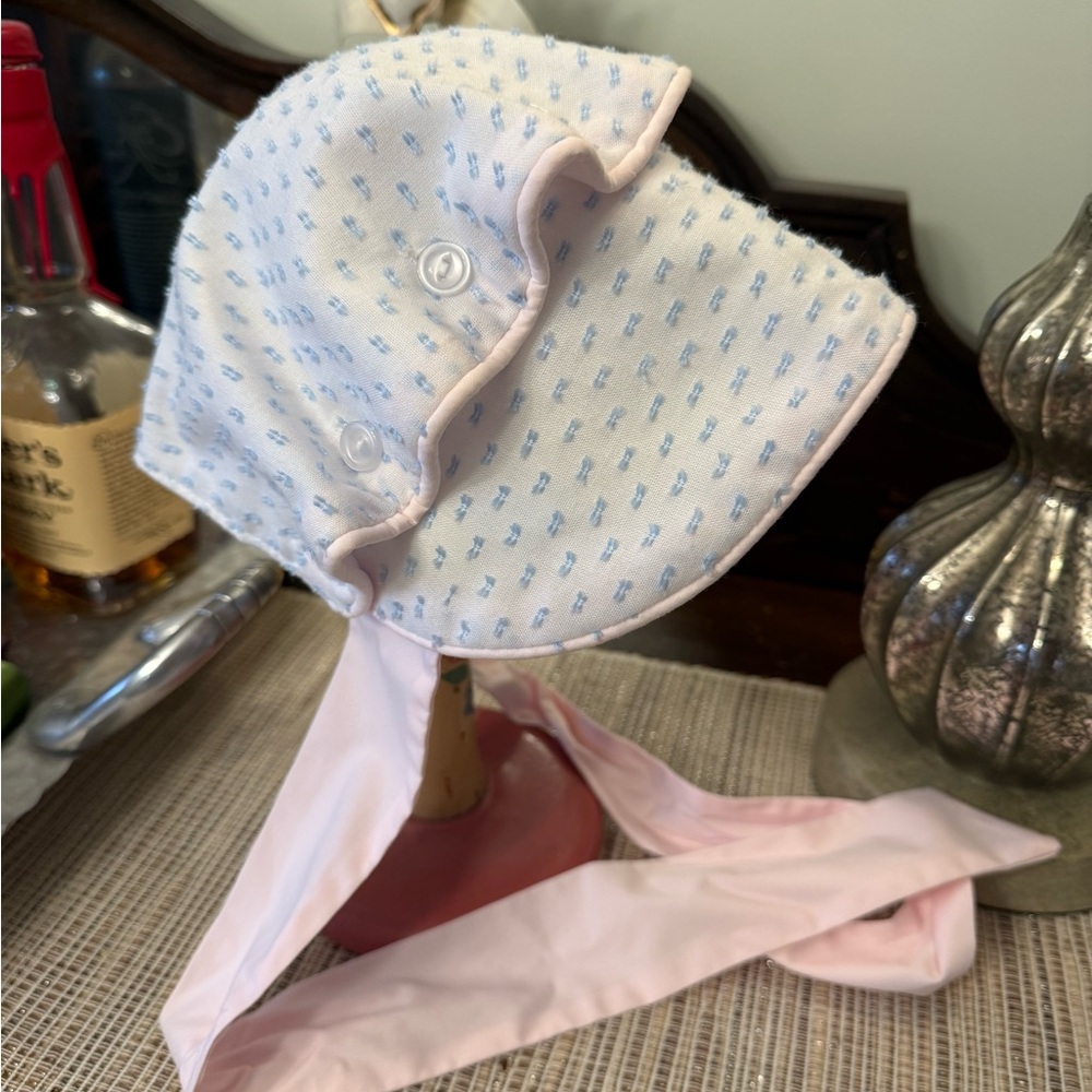 The Beaufort Bonnet Company Swiss Dot Bonnet